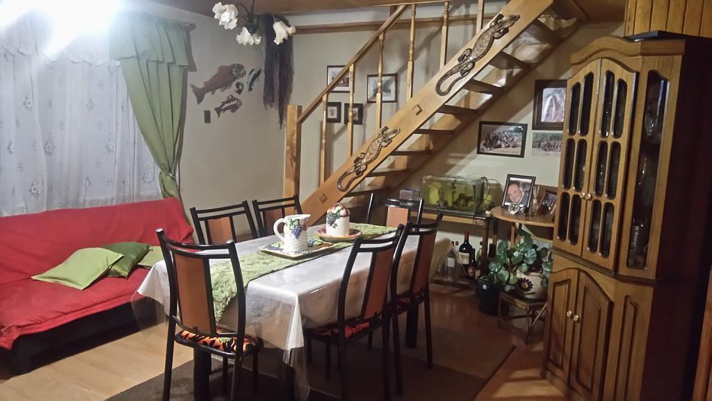 Hospedaje Los Cipreses Coyhaique Zewnętrze zdjęcie