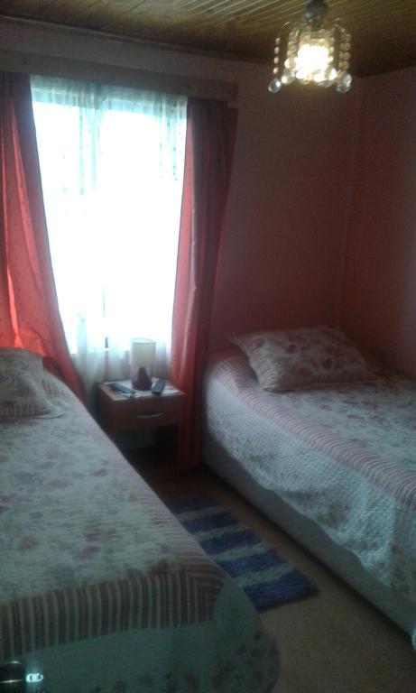 Hospedaje Los Cipreses Coyhaique Zewnętrze zdjęcie